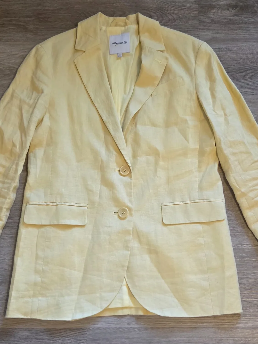 Madewell Yellow Linen-Blend Relaxed Blazer .They run big and fit like a size M. - Picture 2 of 9